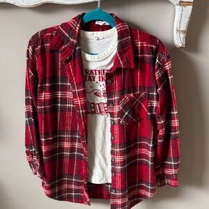 Maurices Red Plaid Button-Up with TShirt